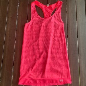 Under Armour tank
